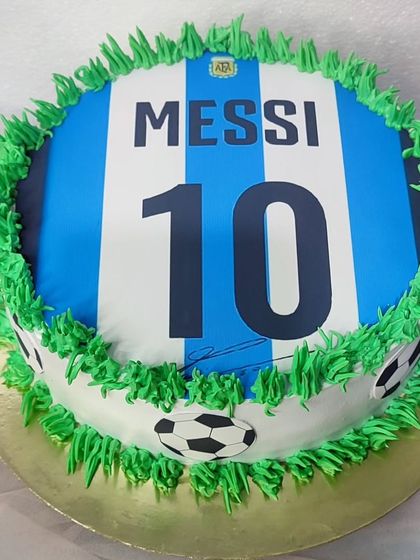 For the ultimate football fan, a cake designed like a Messi jersey for the Argentina team.