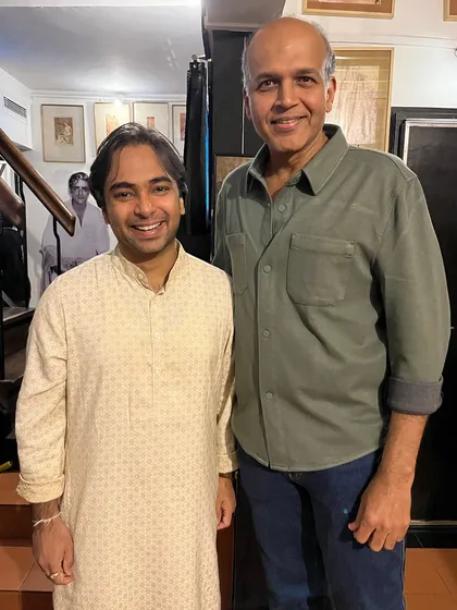 I was honoured to meet the acclaimed film director Ashutosh Gowariker ji. As a longtime fan of his work, his kind words and appreciation for my music meant the world to me.