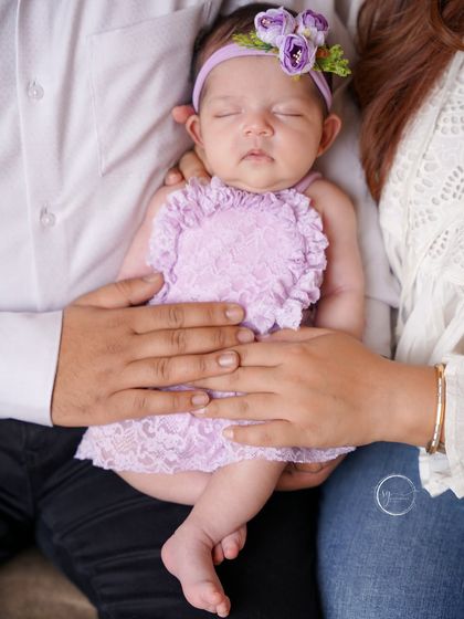 Newborns: The First Few Weeks photo 5