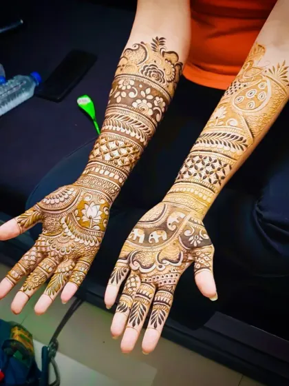 A wider angle showing the full length of the traditional design, from fingertips to just below the elbow.