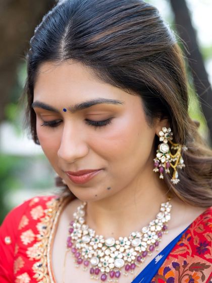 The Signature "Desi Clean Girl" Glow photo 8