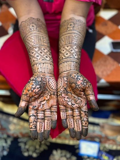 Full Bridal & Engagement Mehendi photo 28