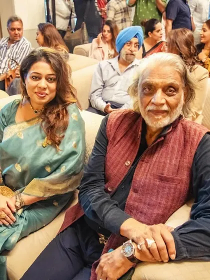 Wishing the esteemed Muzaffar Ali Sahab a very happy birthday. It is always an honour to be in his presence.