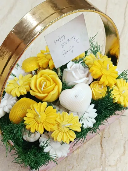 This candle bouquet was customized for a birthday, complete with a handwritten note.
