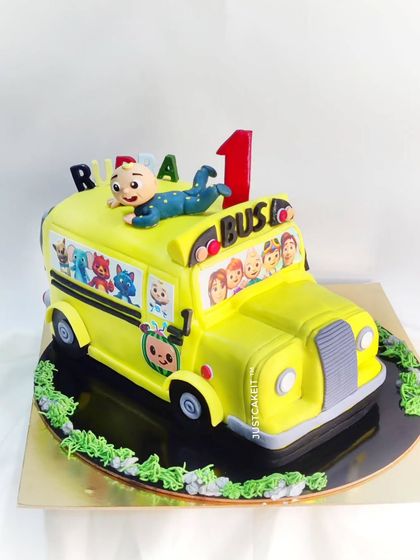 Kids' Character Cakes photo 40