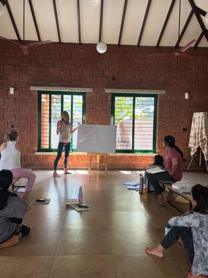 Pratyaksha Yoga - Yoga Teacher Training Beyond the Mat: Philosophy, Breath & Chanting photo 3