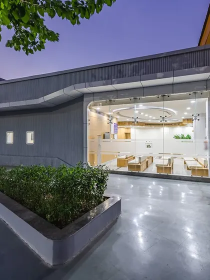 The Northern Railway Diagnostic Centre in New Delhi is an example of our adaptive reuse strategy. We converted an ancillary block into a state-of-the-art diagnostic facility, humanizing the technical environment with abundant natural light and user-centric planning.