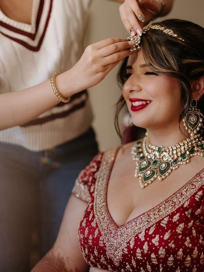 Timeless Red Brides photo 18