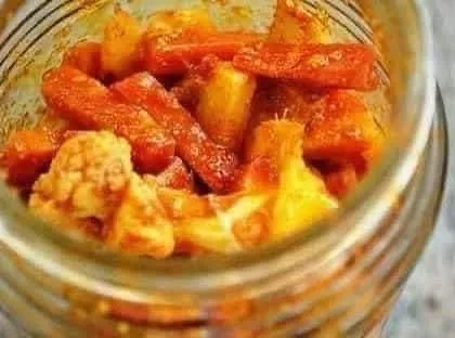 This Gobi Gajar Shalgam pickle is made from a recipe passed down through generations. It's the authentic taste of my granny's love in a jar.