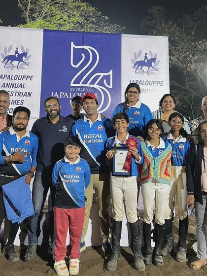 The whole team celebrating at the Japalouppe Annual Equestrian Games. The sense of togetherness and shared success is what makes Team REA a family.