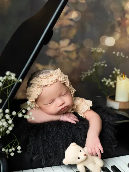 Newborn Portraits: The First Few Weeks photo 19