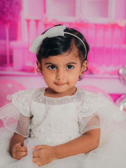 Birthday Fun & Cake Smashes photo 12