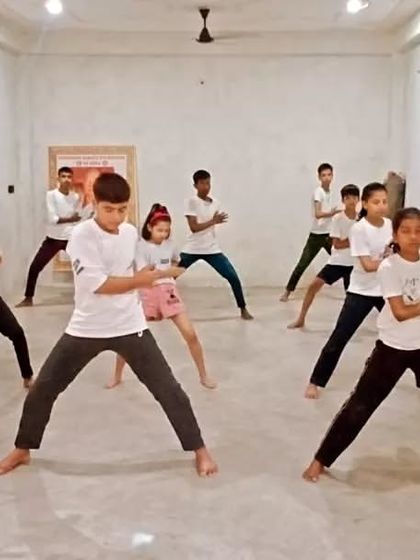 The students are focused, their eyes looking forward. This is part of the zanshin, or awareness, we cultivate.