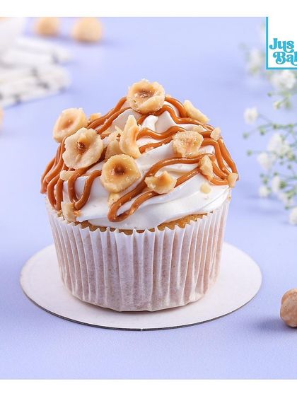 Fun & Festive Cupcakes & Cakesicles photo 3