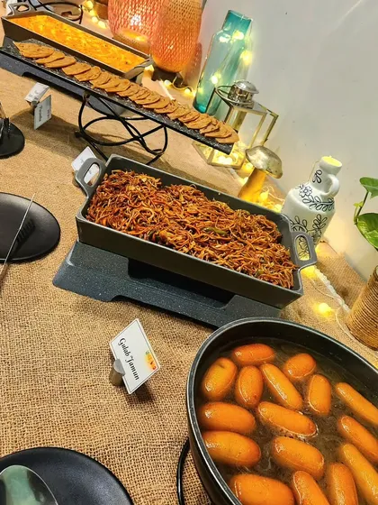 A treat for the eyes and the stomach! Our dessert buffet includes Indian sweets like gulab jamun and gajar ka halwa.