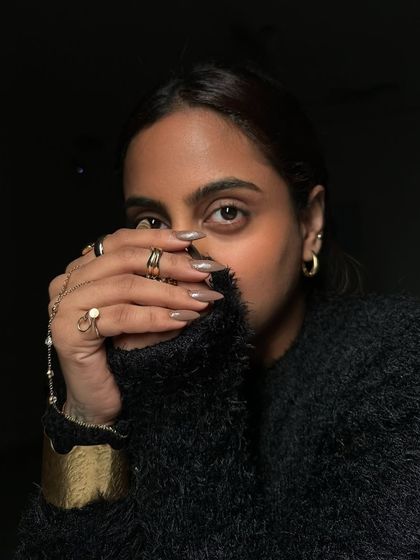 Matching your nails to your cozy vibe. This photo features our popular mocha mousse nails, the perfect shade for any season.