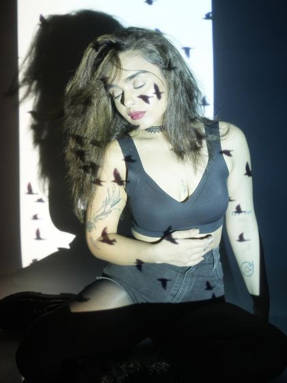 The Artist: Scapes of a Bird photo 19