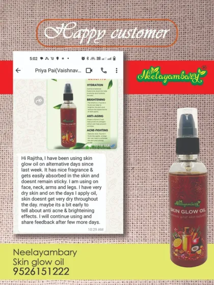 This customer notes that our Skin Glow Oil has a nice fragrance, absorbs easily, and doesn't remain sticky. She has very dry skin and finds that it helps keep it from getting dry throughout the day.