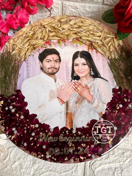 Varmala & Floral Preservation Frames photo 21