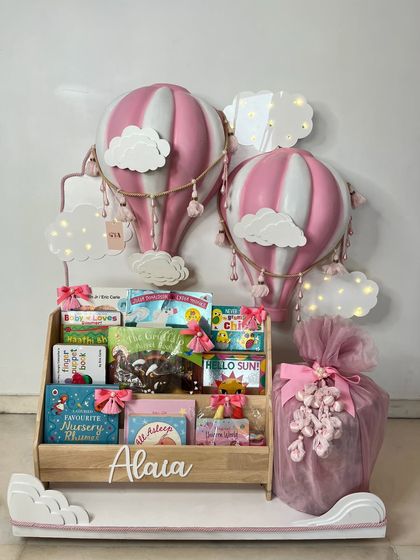 Another angle of the 'Alaia' gift set, showing the soft lighting from the cloud lamps.
