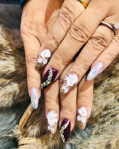 Nail Art & Extensions