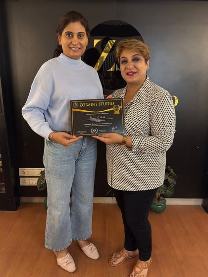 Another happy student is awarded her certificate upon completing the Elleza Lash Extension workshop at our Bangalore studio.