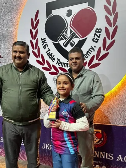 7-year-old Ikaara Sreeram with her Gold Medal from the U-9 Mixed category at the JKG Open, a fantastic achievement.
