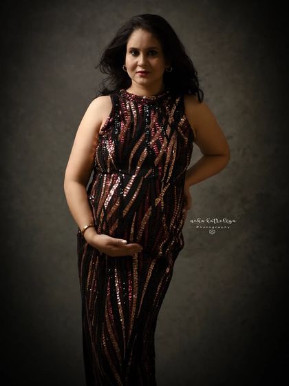 A confident and direct portrait. The wind effect in the hair adds a touch of movement and life to this powerful shot.