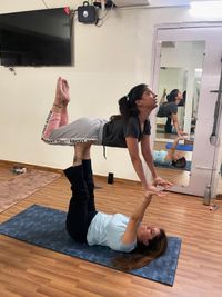 Partner & Acroyoga