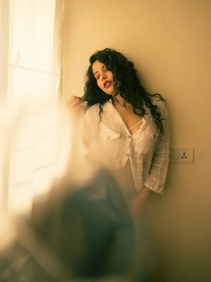 Cinematic Indoor & Studio Work photo 6