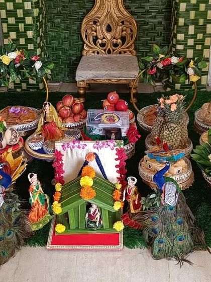 Siri - Custom Gift Hampers & Return Gifts Grand Event Displays photo 29