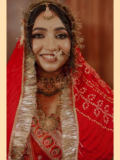 Regal Wedding Day Looks photo 43