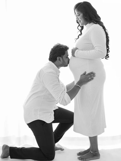 WonderBump Studio - Baby Shower Photography Couples & Family Portraits photo 11