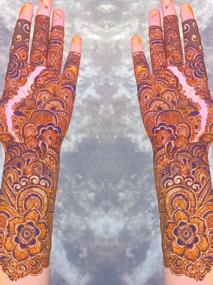 Full Coverage Bridal Henna photo 6