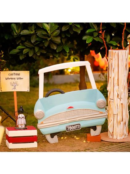 Another shot of the iconic flying car prop, a perfect and memorable addition to any wizarding world party.