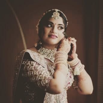 Classic & Modern Lehenga Brides photo 12