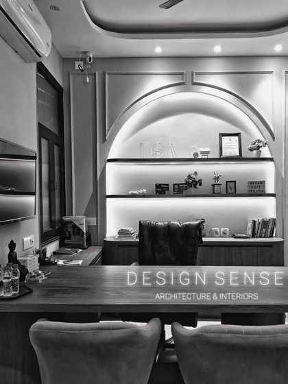 A glimpse of our new studio, where neo-classical style meets a touch of boho. This space is a piece of my heart and the creative hub where all our design ideas begin.