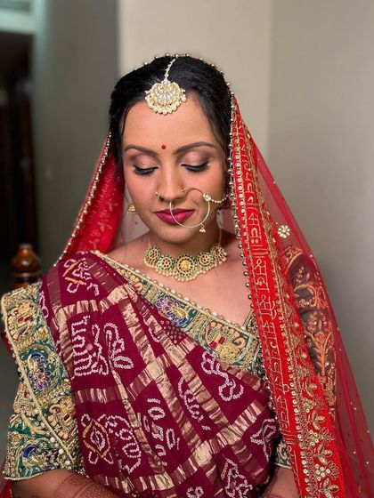 Elegant Bridal Buns & Updos photo 54