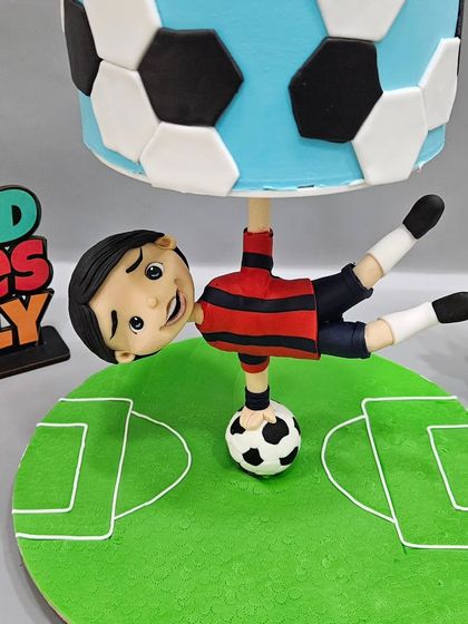 Anti-Gravity & Structural Cakes photo 7