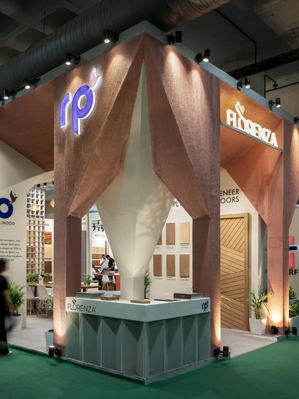 For RP Plywood, we designed a 72 sq.m stall with a dramatic, unibody structure. The concept features a tapering form that opens to create entry points, finished in a textured red paint for a monolithic appearance.