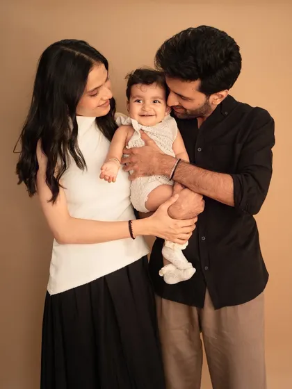 A classic family portrait that feels as warm and loving as the moment itself. I focus on capturing the natural connection between you and your baby, creating timeless images you'll cherish forever.