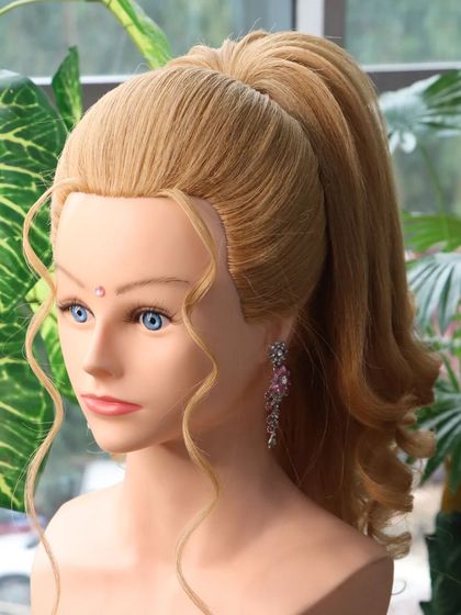 Sunil Kumar - Special Occasion Hairstyling Glamorous Open & Half-Up Styles photo 56