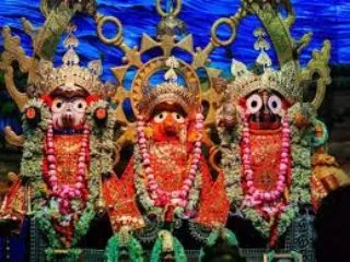 A close look at the beloved deities Lord Jagganath, Balabhadra, and Subhadra. I offer insights into the unique traditions of their worship, particularly during the grand Rath Yatra festival.