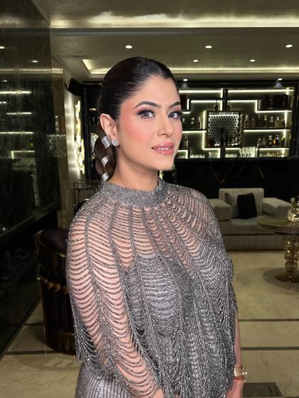 The final polished look, perfect for a cocktail party or a fashion-forward event.