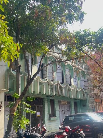 The unique architecture of a building in Malleswaram that caught my eye. The patterns and textures are a great subject for an urban sketch.