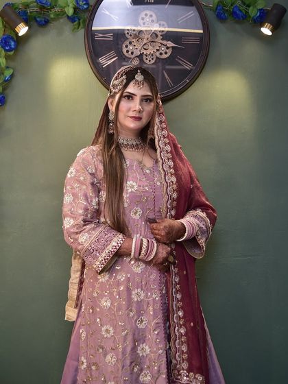 Bridal Hair & Details photo 9