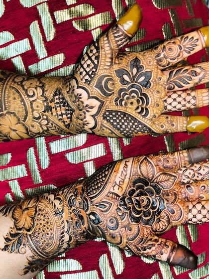 Hajira Mehendi Artist - Mehndi Art Classes & Workshops Festive & Party Henna photo 17