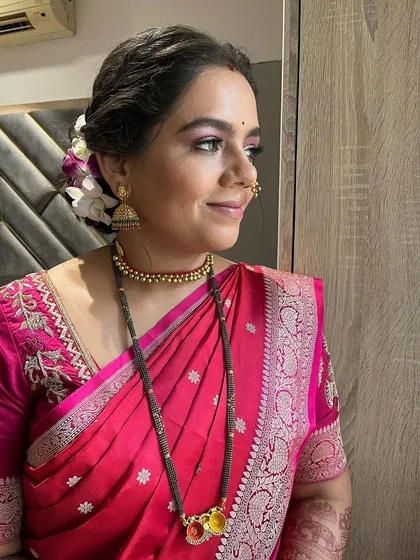Another angle of this simple and beautiful bridal look. The focus is on flawless skin and a gentle smile.