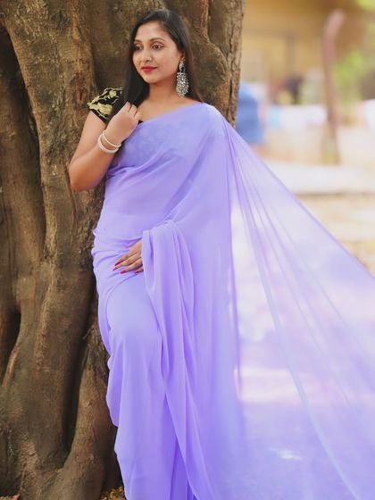 Pre Wedding Attire - Pre-Wedding Outfit Rental Flowing Trail Sarees photo 16