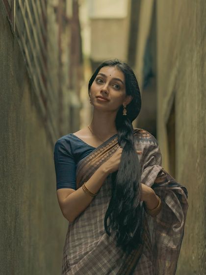 A shot from a travel series in Colombo. I love to explore and capture the vibe of new places, both for professional shoots and personal content.